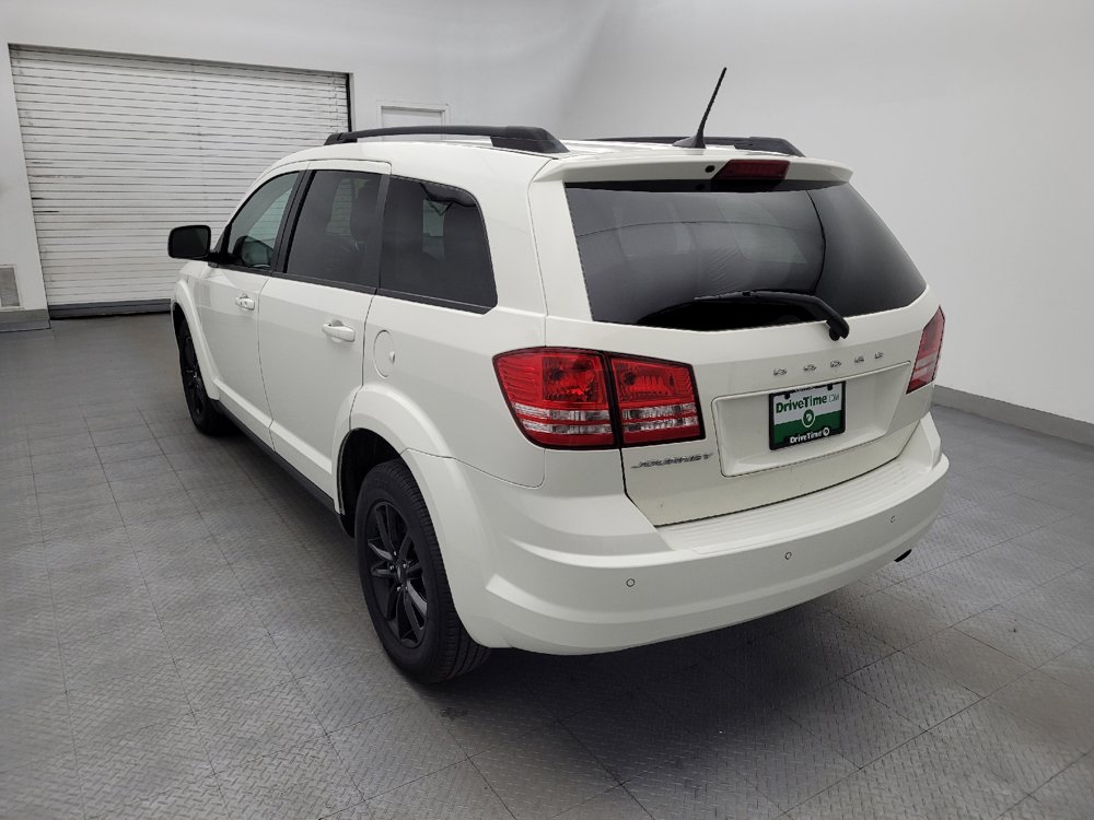 Used 2020 Dodge Journey SE w/ SE Popular Equipment Group FWD image 5