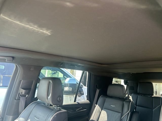 Used 2023 Cadillac Escalade Sport w/ Touring Package RWD image 12