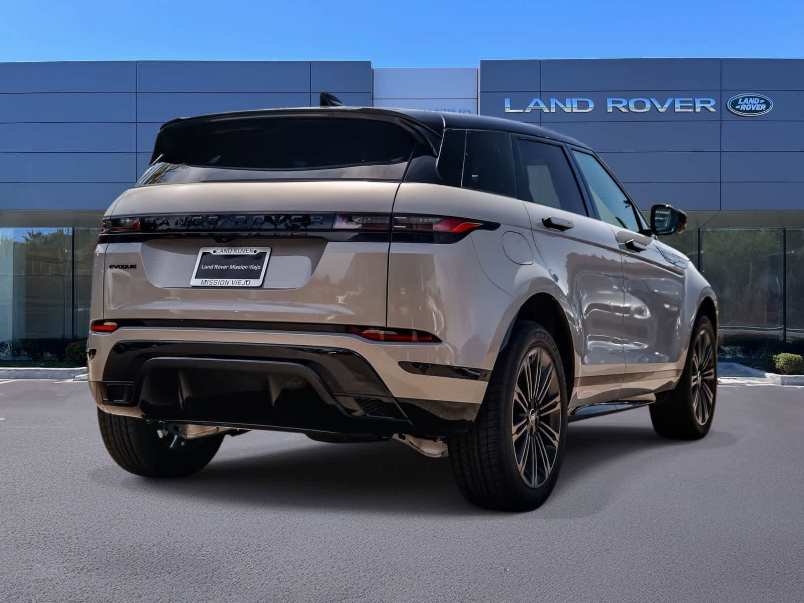 New 2026 Land Rover Range Rover Evoque Dynamic SE AWD/4WD image 4