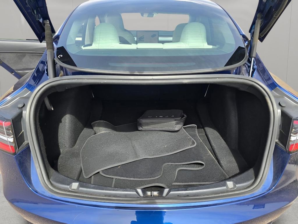 Used 2022 Tesla Model 3 Long Range image 13