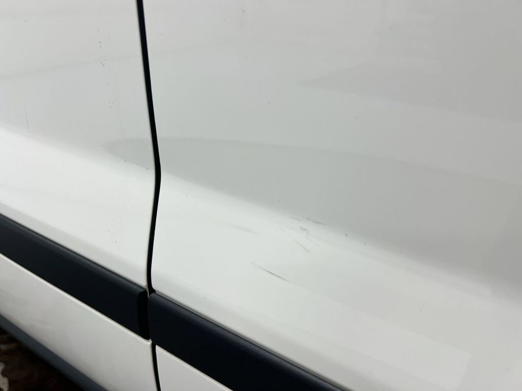 Used 2015 Chevrolet Traverse LS FWD image 33