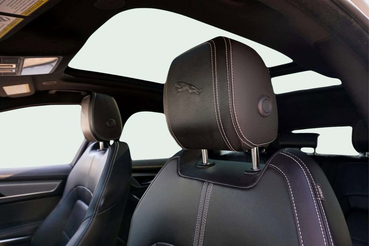 Used 2024 Jaguar F-PACE R-Dynamic S image 19