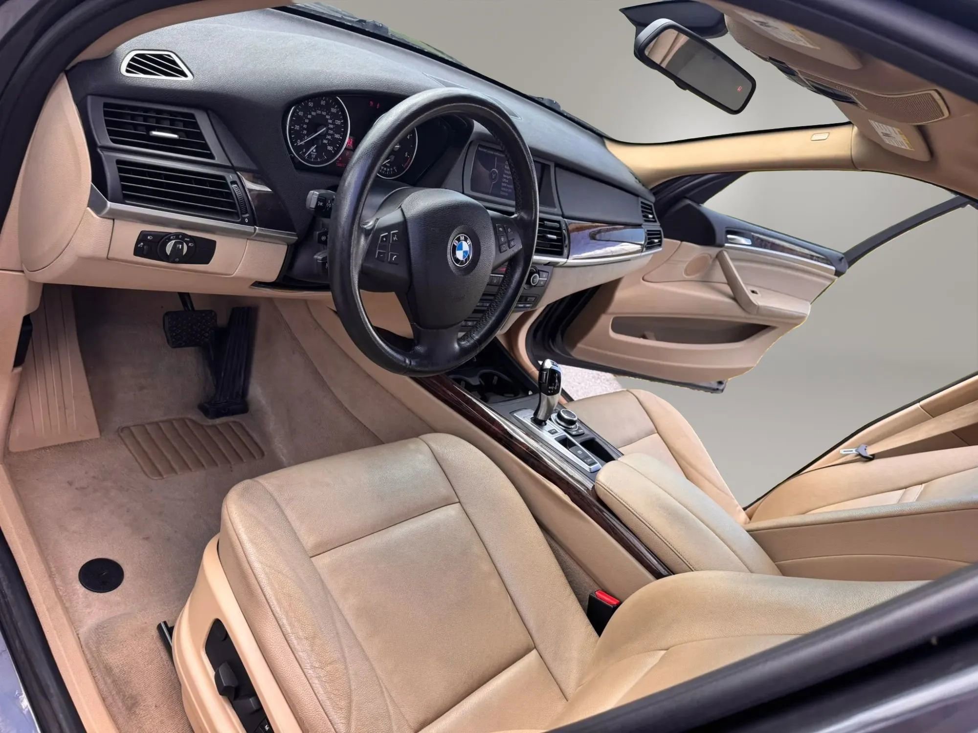 Used 2011 BMW X5 xDrive35d image 12