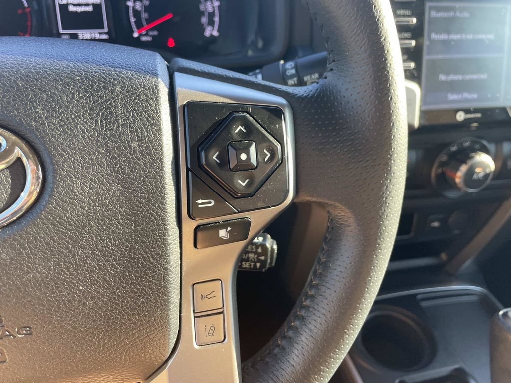 Used 2022 Toyota 4Runner SR5 RWD image 43