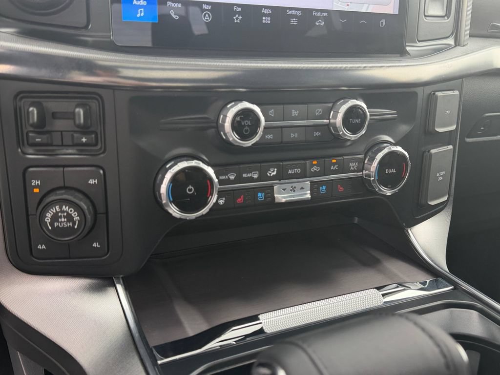 Used 2024 Ford F150 Platinum AWD/4WD image 39