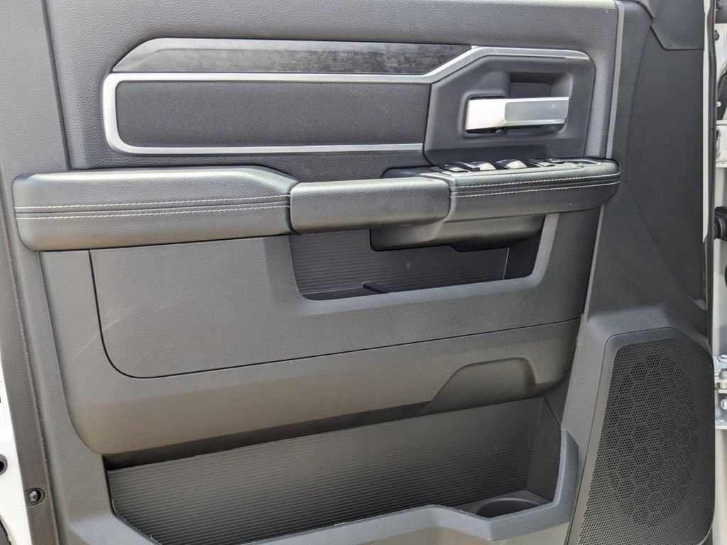 New 2024 RAM 4500 SLT w/ Quick Order Package 2YG SLT image 13