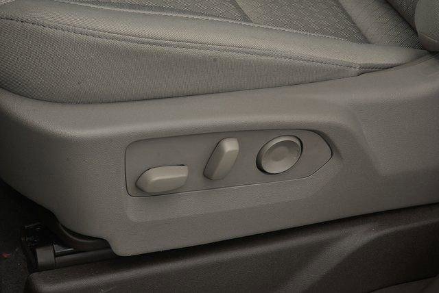 New 2025 GMC Sierra 1500 SLE w/ Preferred Package image 19