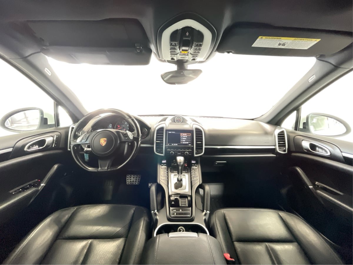 Used 2014 Porsche Cayenne AWD/4WD image 28