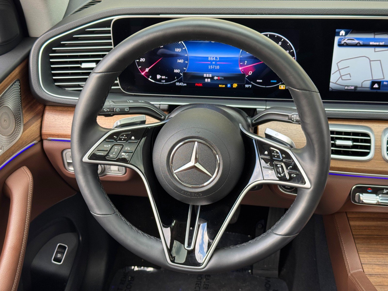 Used 2024 Mercedes-Benz GLE 580 4MATIC w/ 3rd Row Seat Package image 22