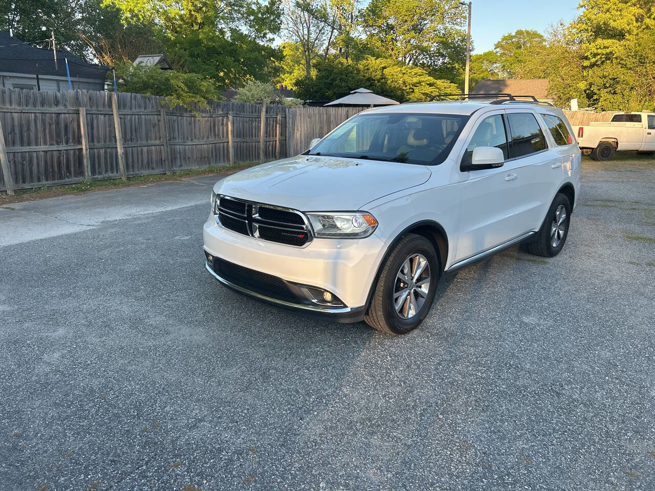 Used 2016 Dodge Durango Limited w/ Nav & Power Liftgate Group RWD image 9