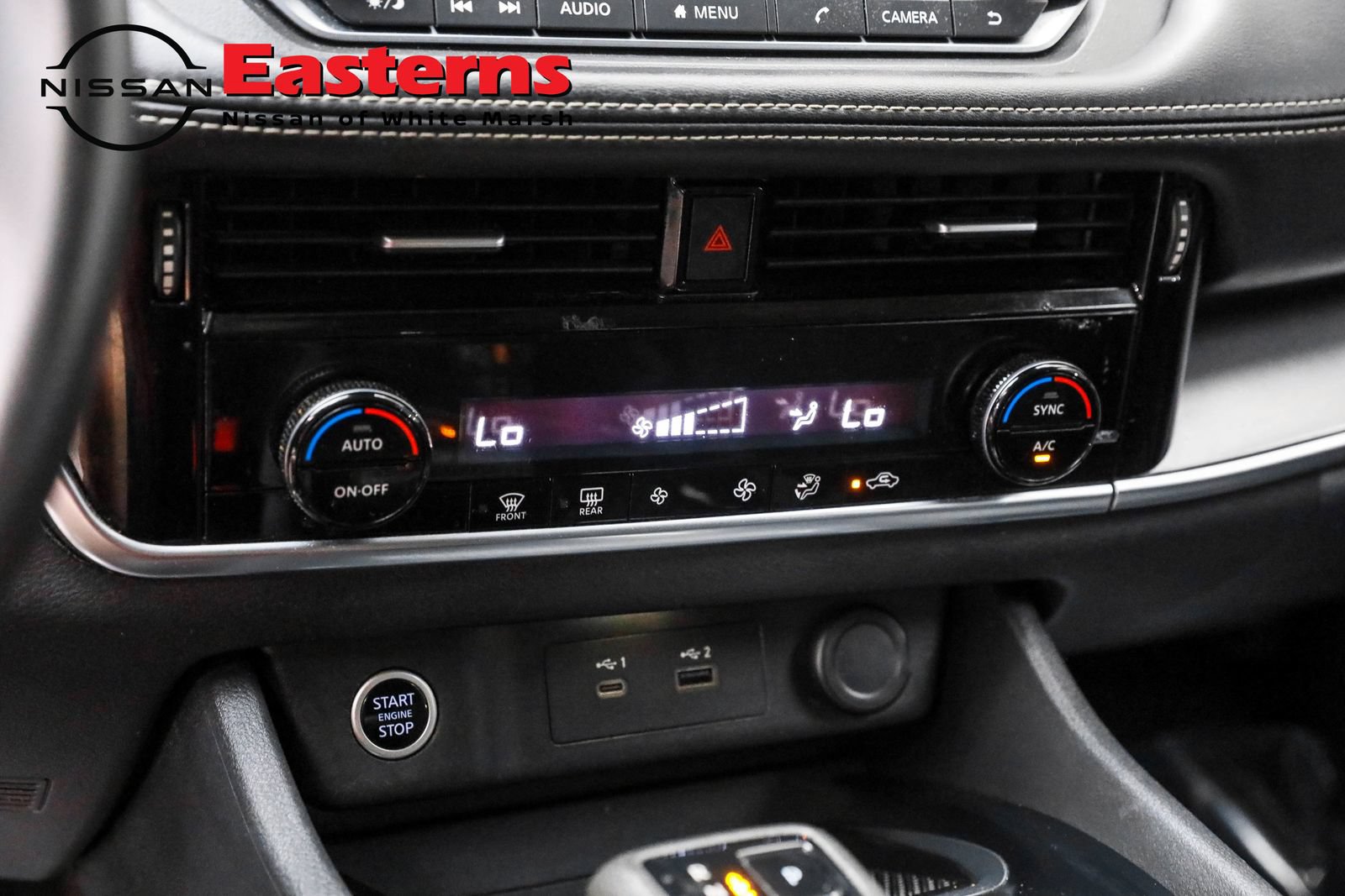 Used 2022 Nissan Rogue SV AWD/4WD image 19
