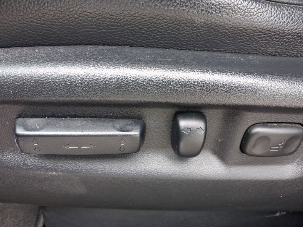 Used 2015 Honda Pilot Touring image 18