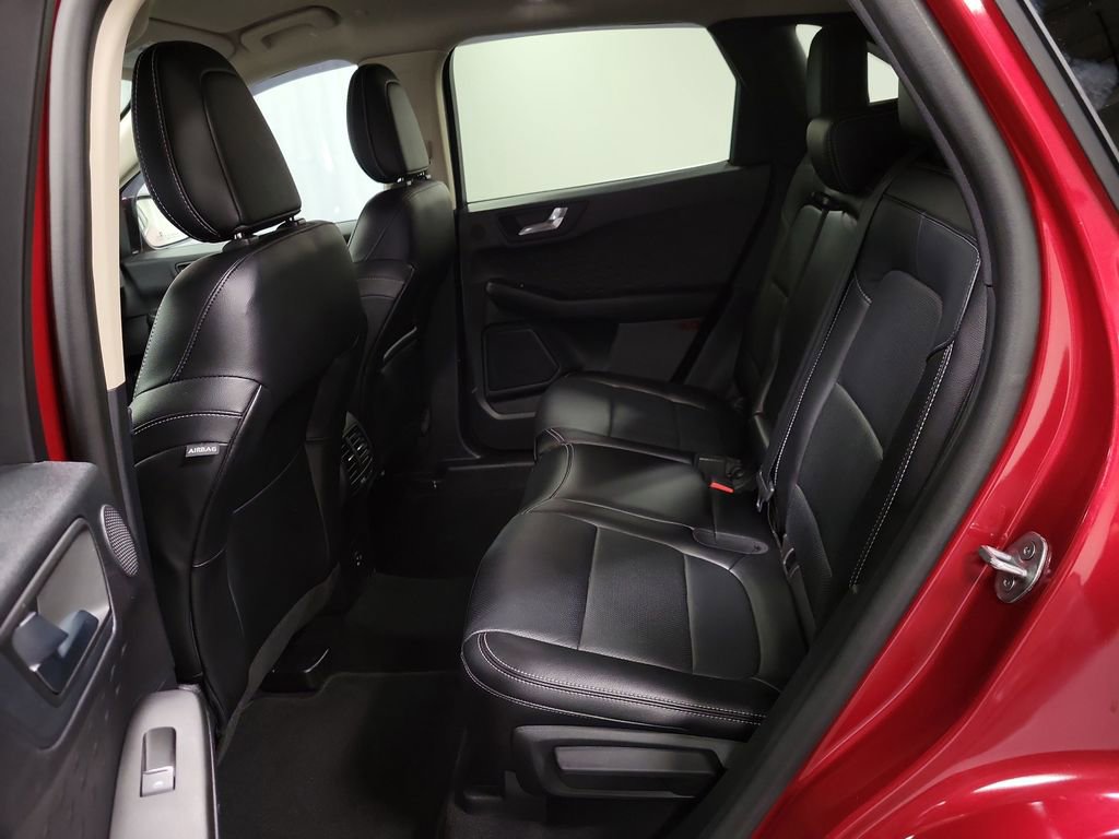 Used 2020 Ford Escape Titanium FWD image 24