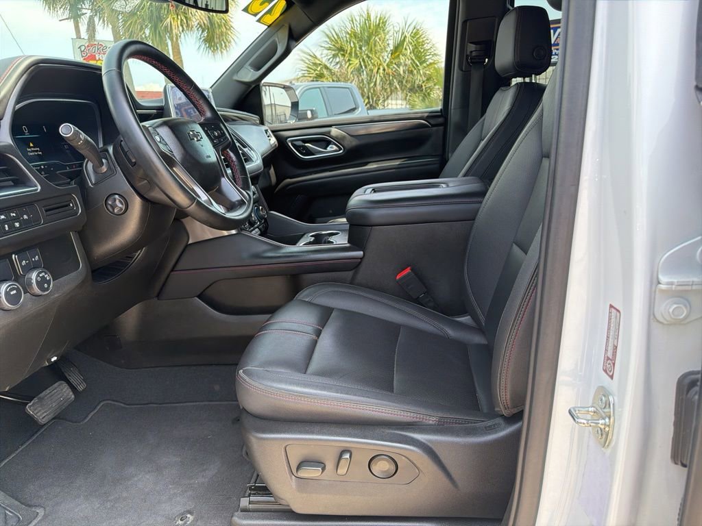 Used 2023 Chevrolet Tahoe RST w/ Luxury Package RWD image 7