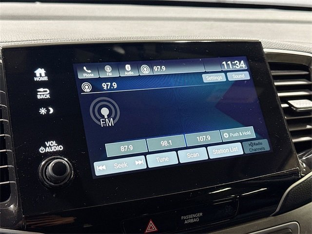 Used 2021 Honda Pilot EX image 16