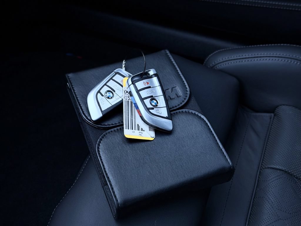 Used 2022 BMW M8 Gran Coupe xDrive Competition w/ M Carbon Exterior Package AWD/4WD image 26