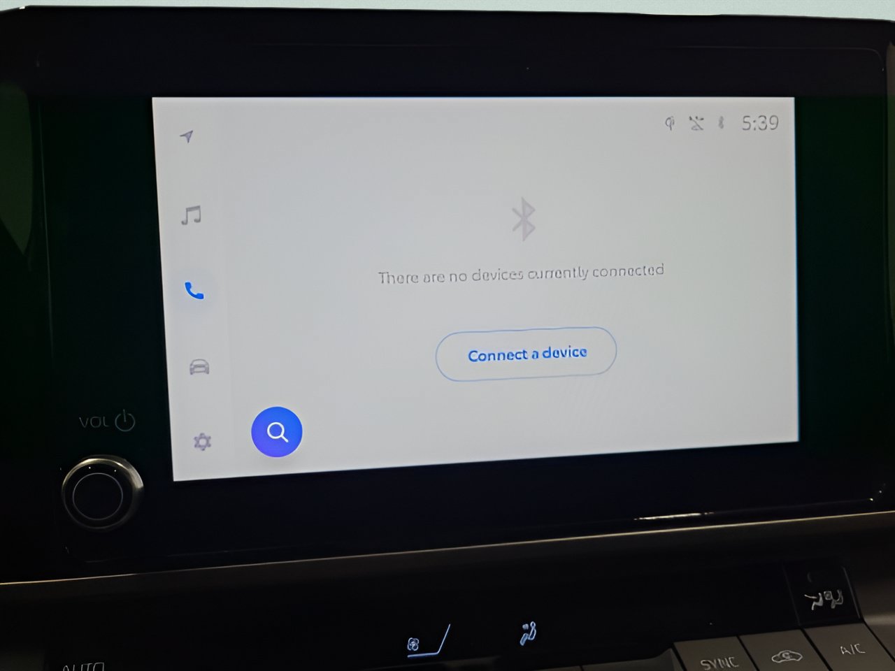 Used 2025 Toyota Camry SE FWD image 32