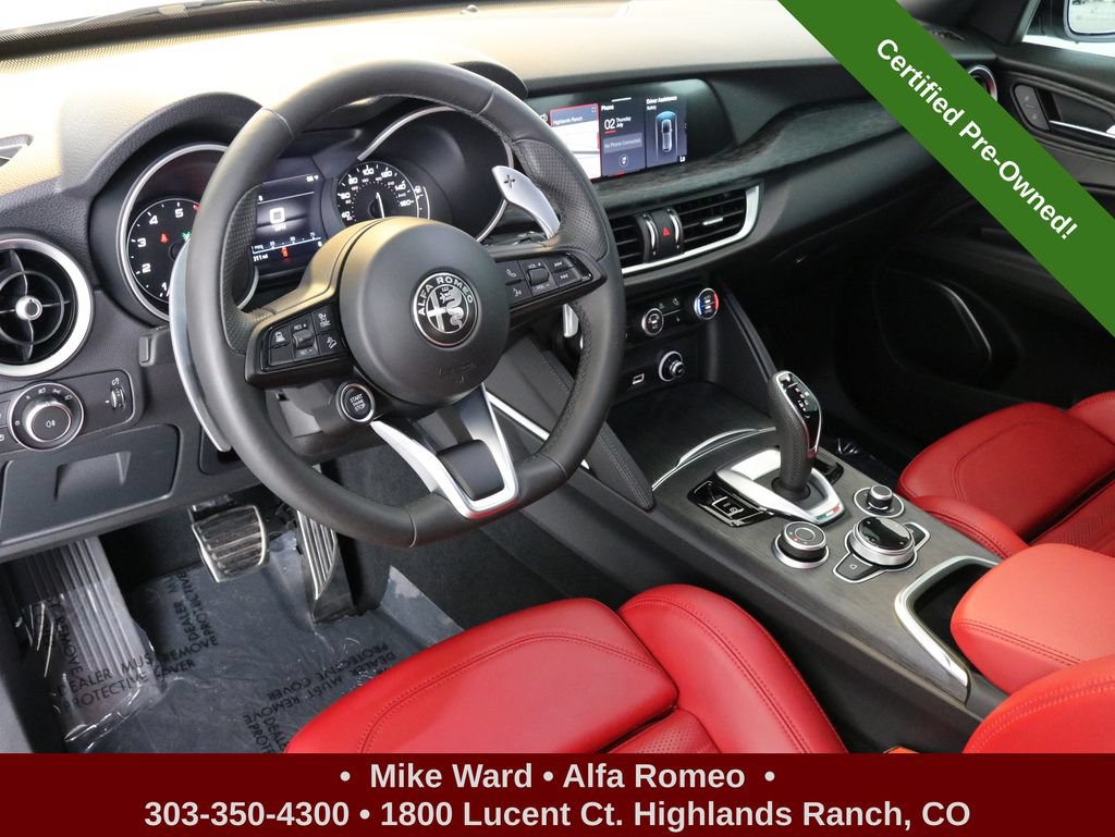Used 2023 Alfa Romeo Stelvio Sprint AWD/4WD image 7