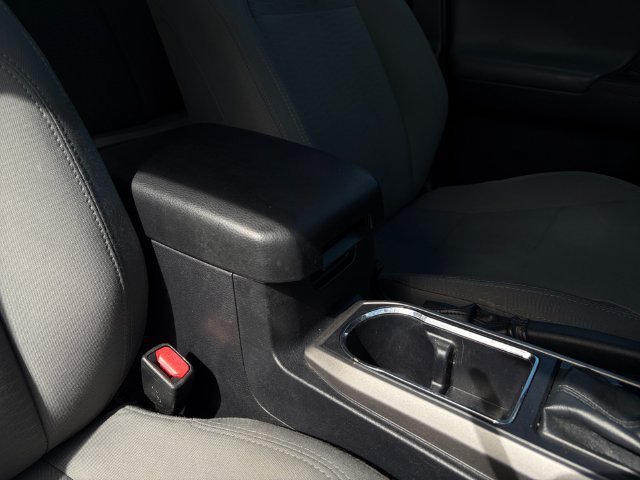 Used 2019 Toyota Tacoma SR5 AWD/4WD image 15