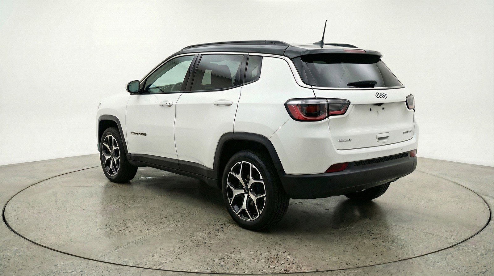 Used 2025 Jeep Compass Limited AWD/4WD image 6