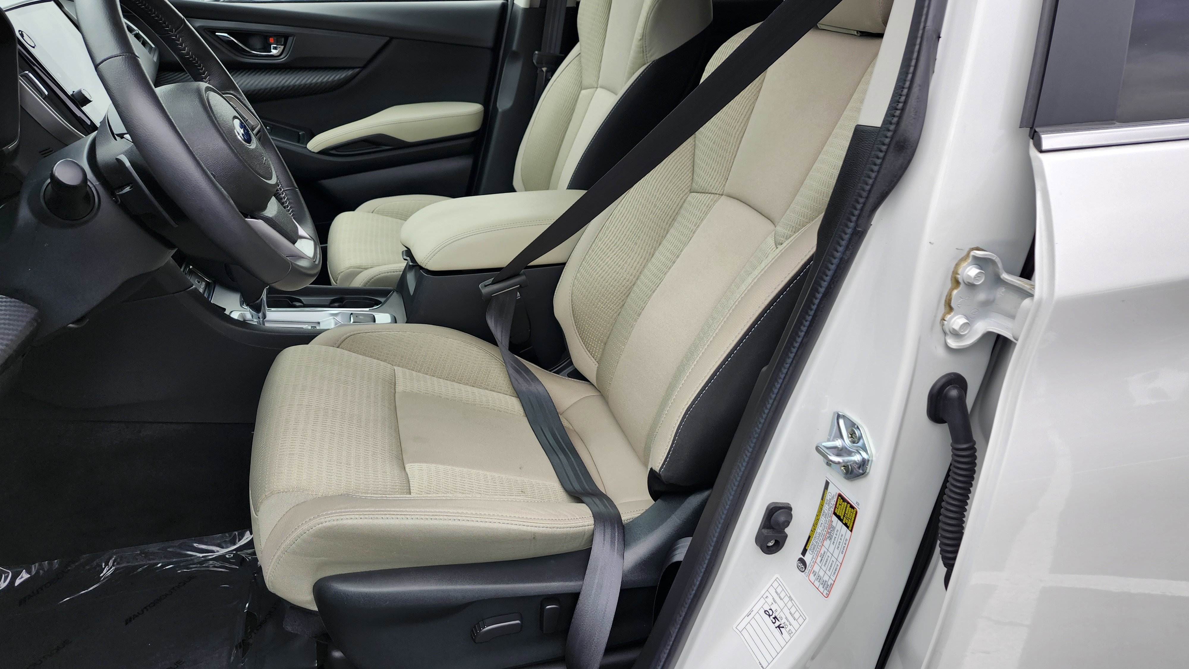 Used 2025 Subaru Ascent Premium image 19