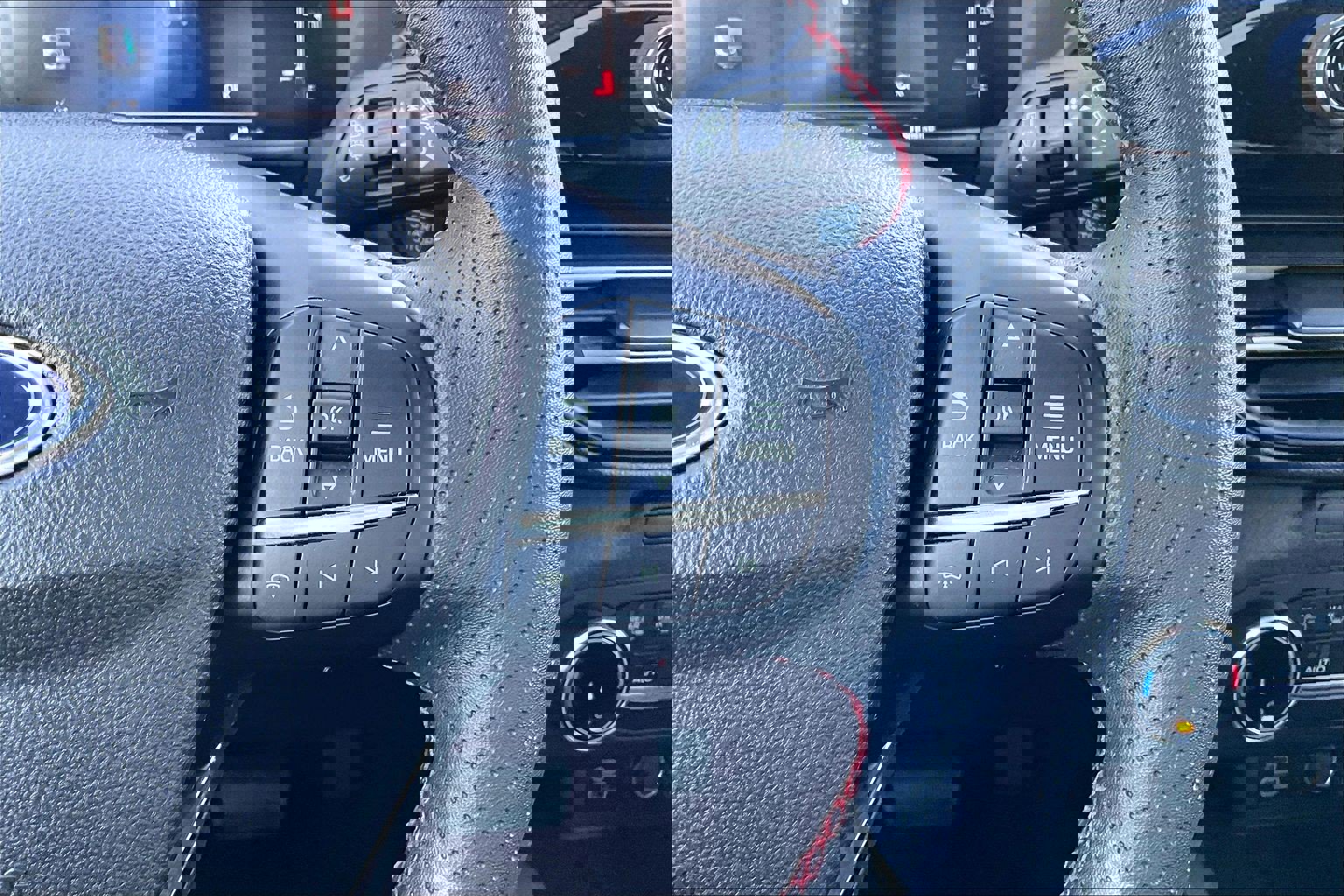 Used 2025 Ford Escape ST-Line image 17