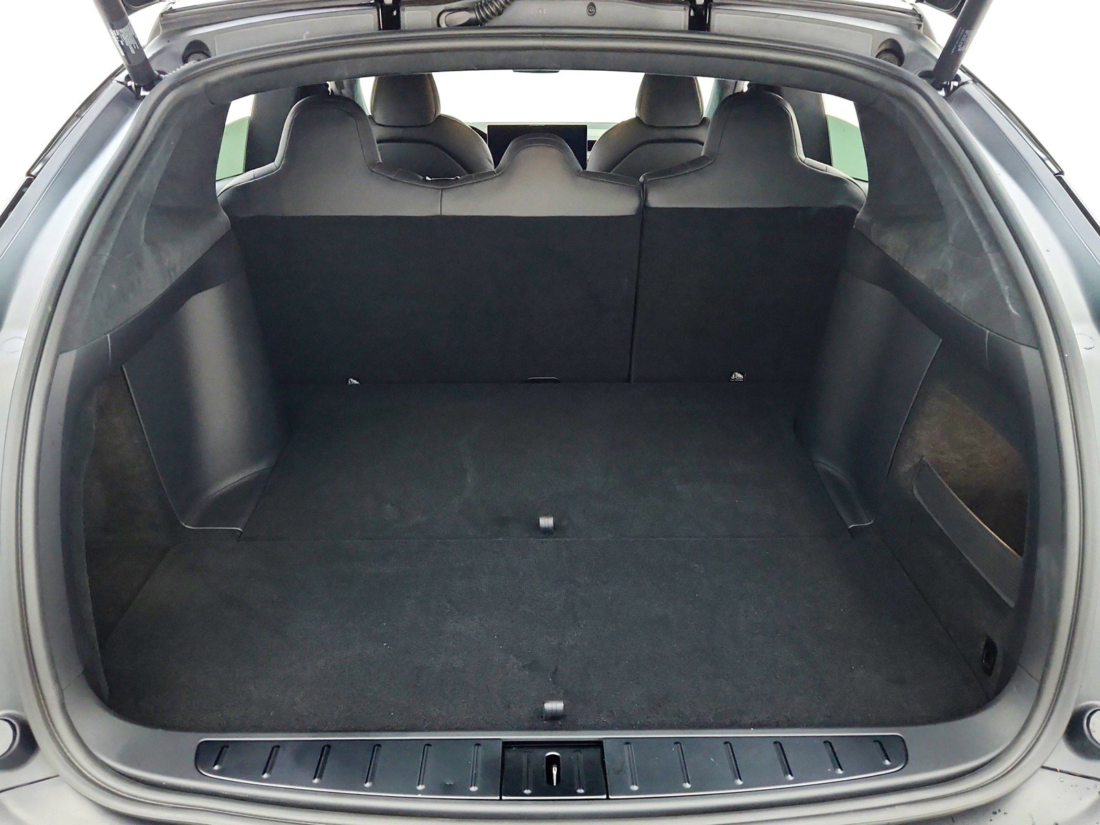 Used 2024 Tesla Model X Long Range image 27