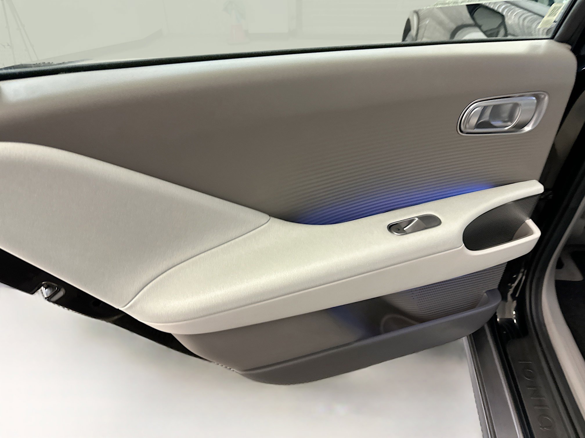 Used 2023 Hyundai Ioniq 6 SEL image 27