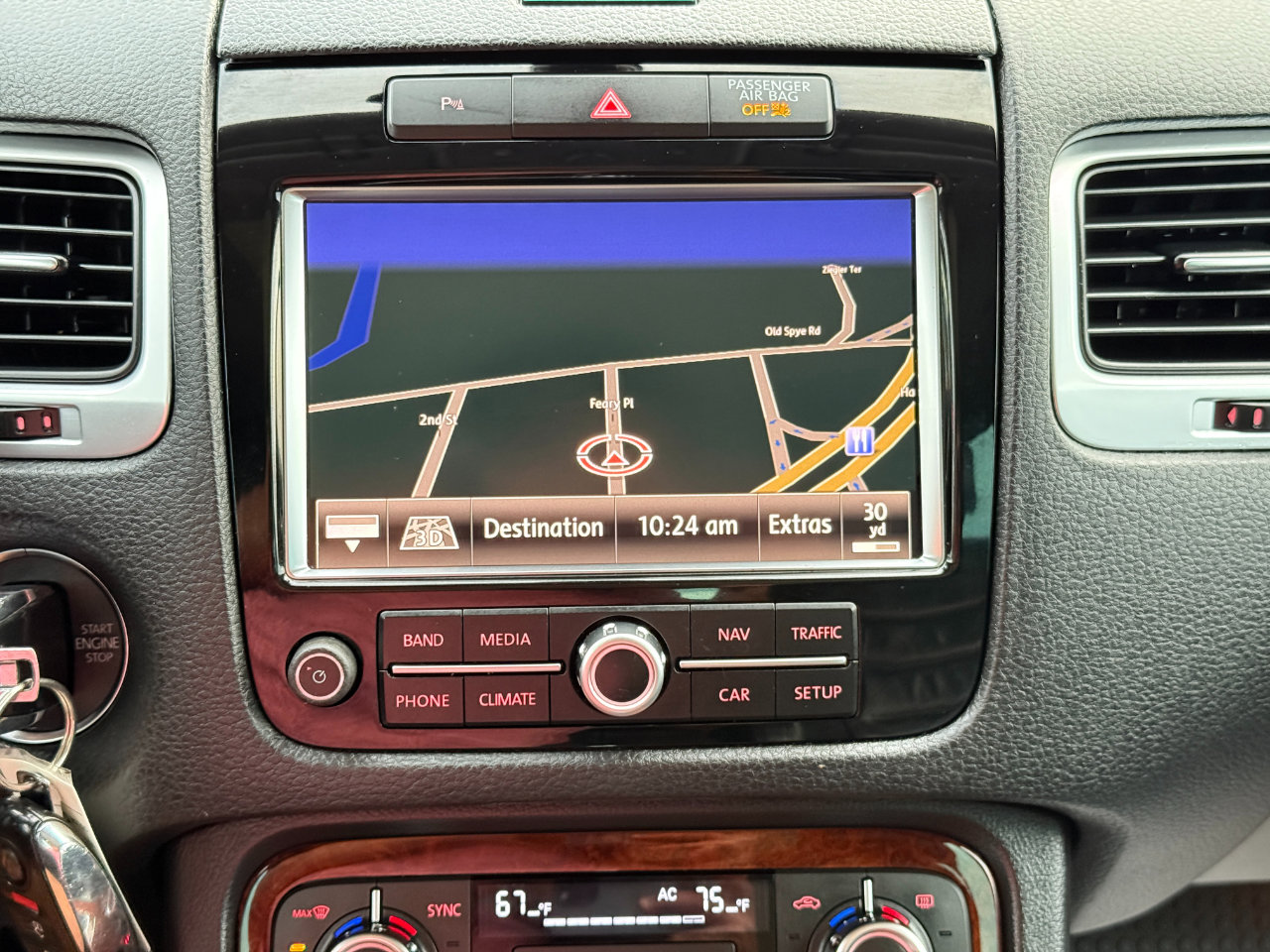 Used 2012 Volkswagen Touareg VR6 image 55