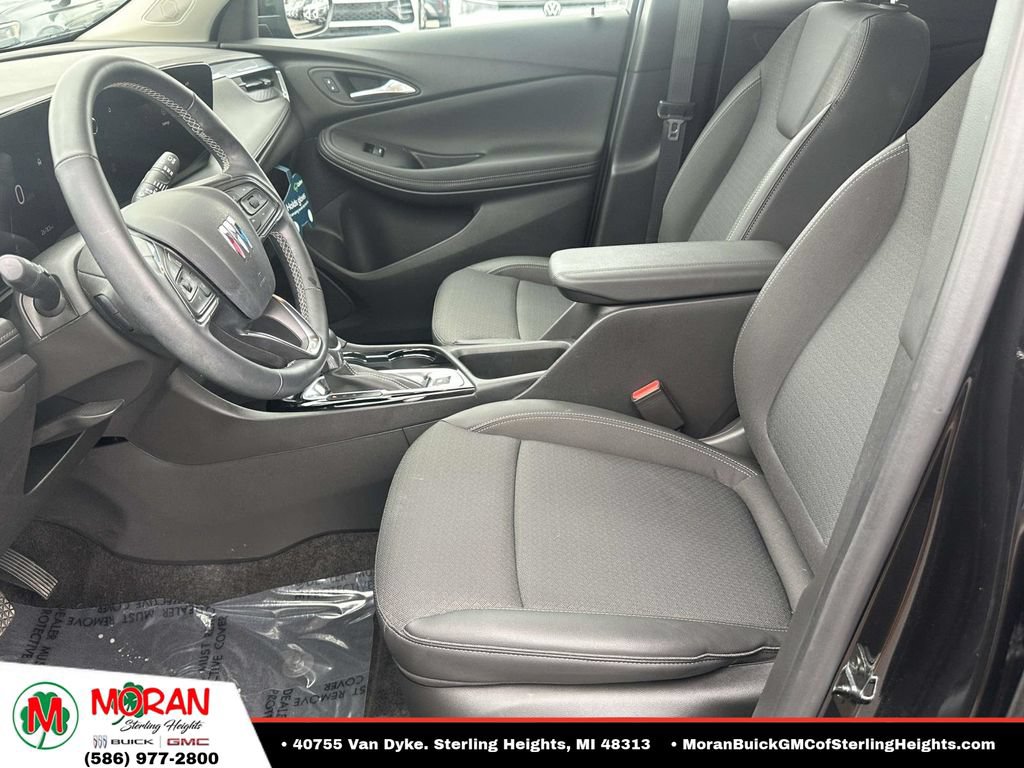 Certified 2024 Buick Encore GX Preferred w/ Comfort Package FWD image 16