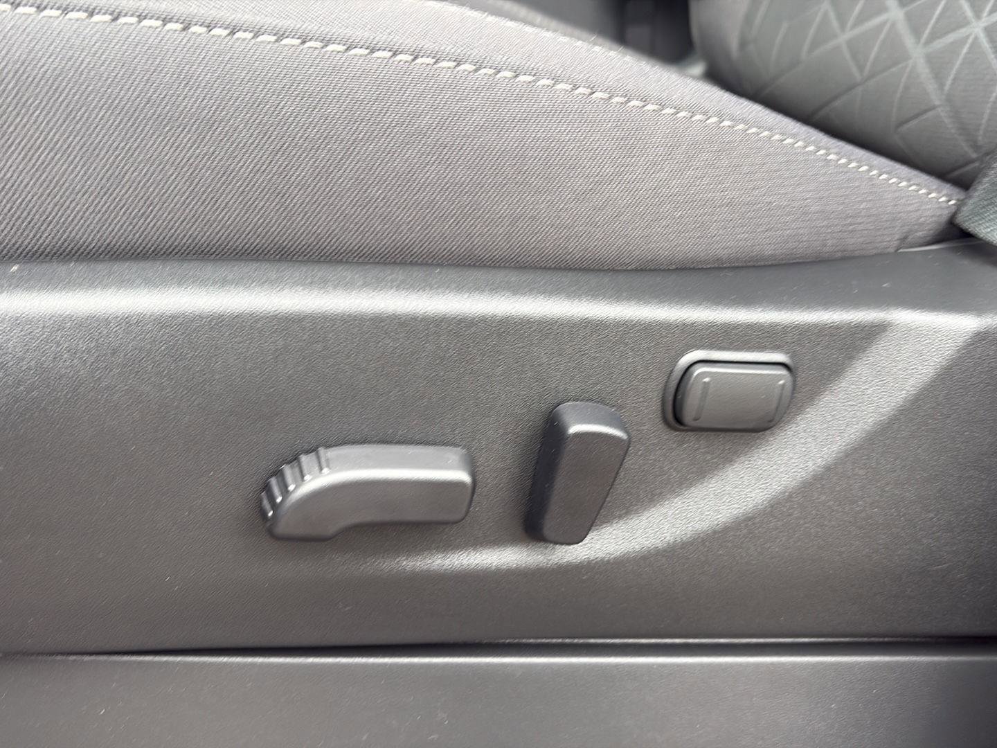 New 2026 Nissan Frontier SV image 15