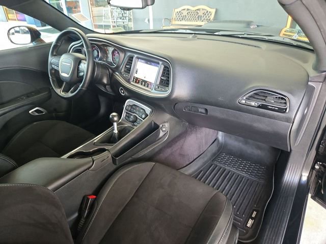 Used 2017 Dodge Challenger R/T Scat Pack image 30