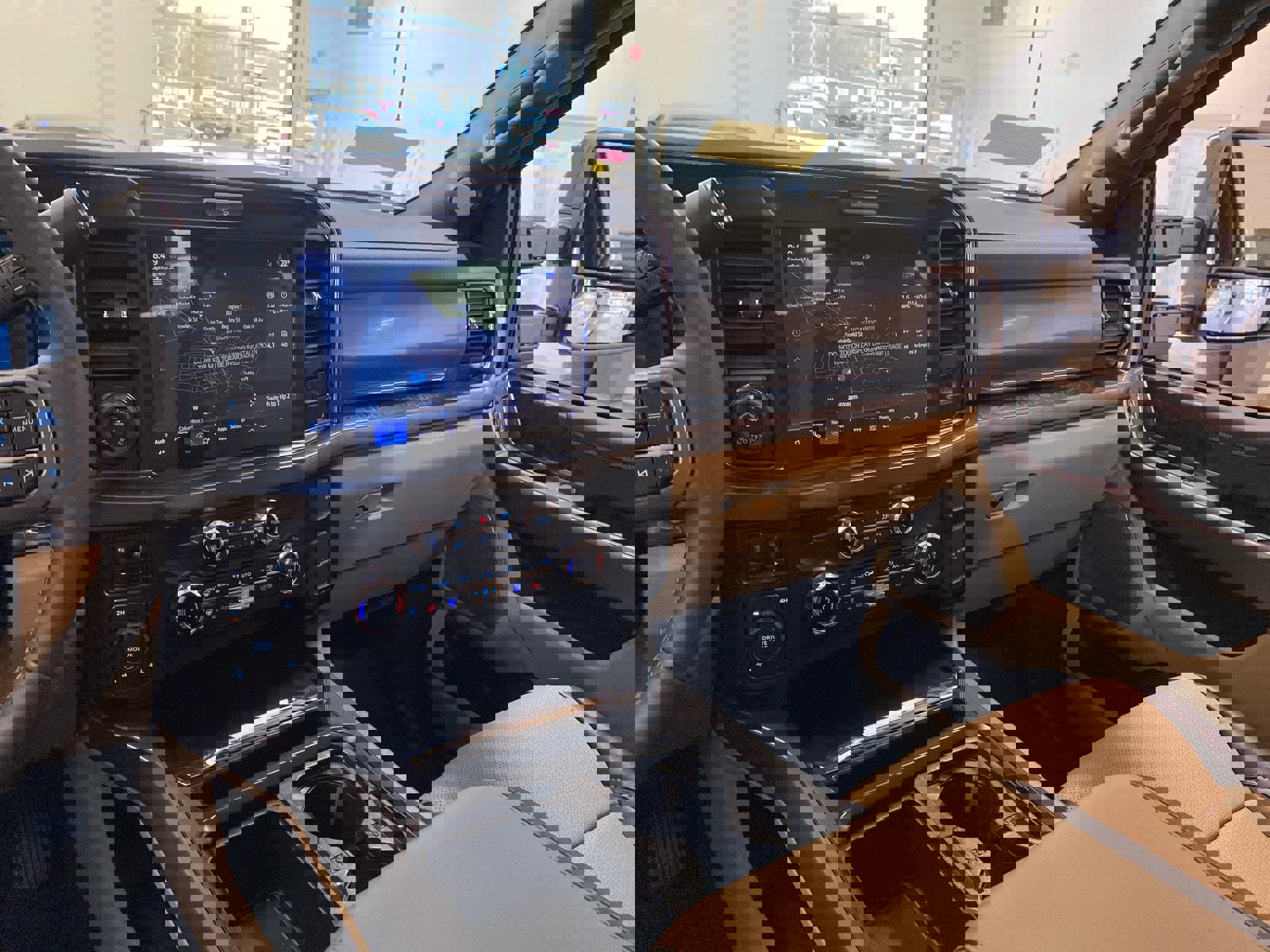 New 2026 Ford F350 Lariat w/ Black Appearance Package image 19