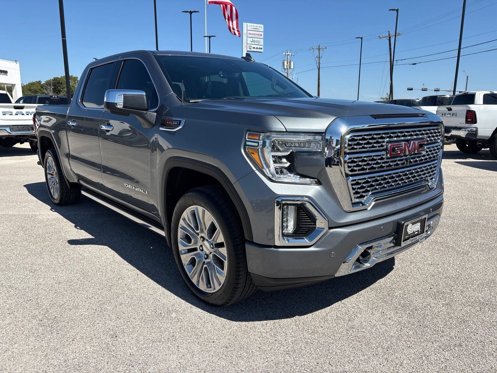 Used 2020 GMC Sierra 1500 Denali w/ Denali Ultimate Package AWD/4WD image 8