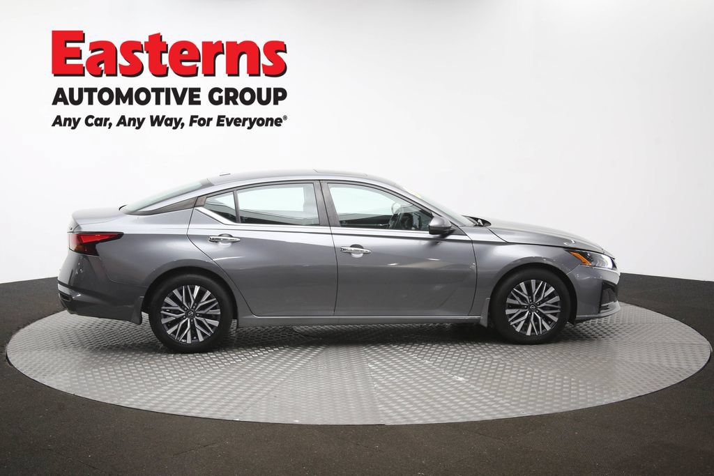 Used 2023 Nissan Altima 2.5 SV w/ SV Premium Package FWD image 45