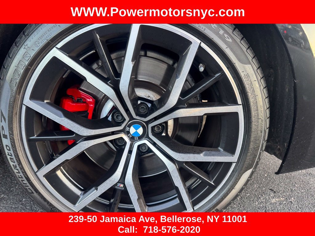 Used 2022 BMW M550i xDrive w/ Executive Package AWD/4WD image 20