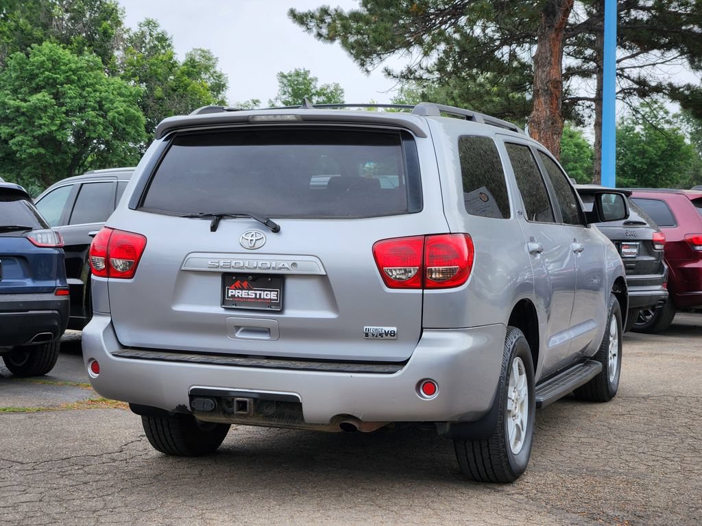 Used 2011 Toyota Sequoia SR5 AWD/4WD image 3
