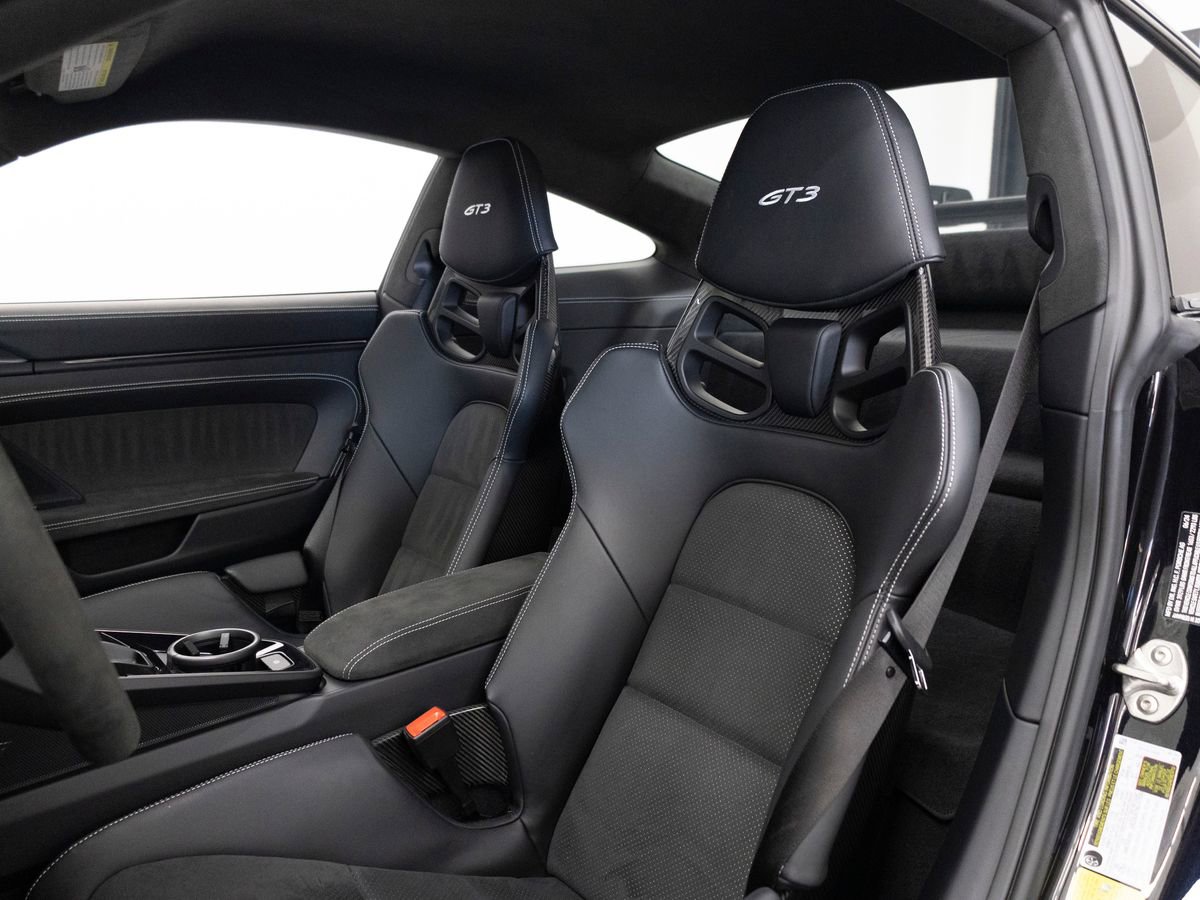 Certified 2024 Porsche 911 GT3 RWD image 5