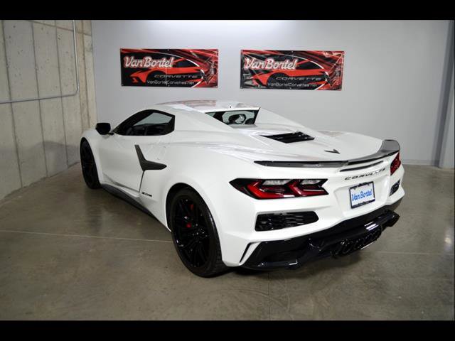 Used 2024 Chevrolet Corvette Z06 image 5