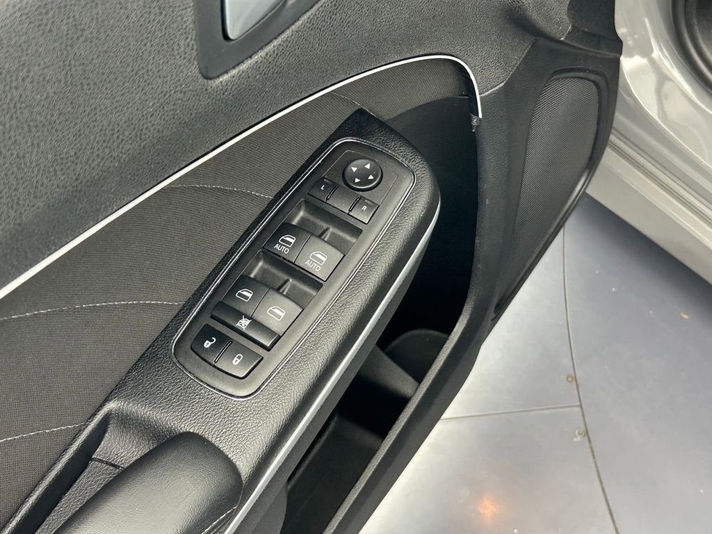 Used 2023 Dodge Charger GT image 13