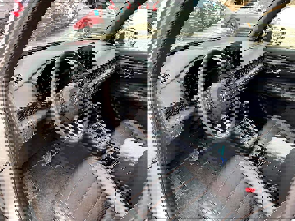 Used 2024 Honda CR-V Sport image 8