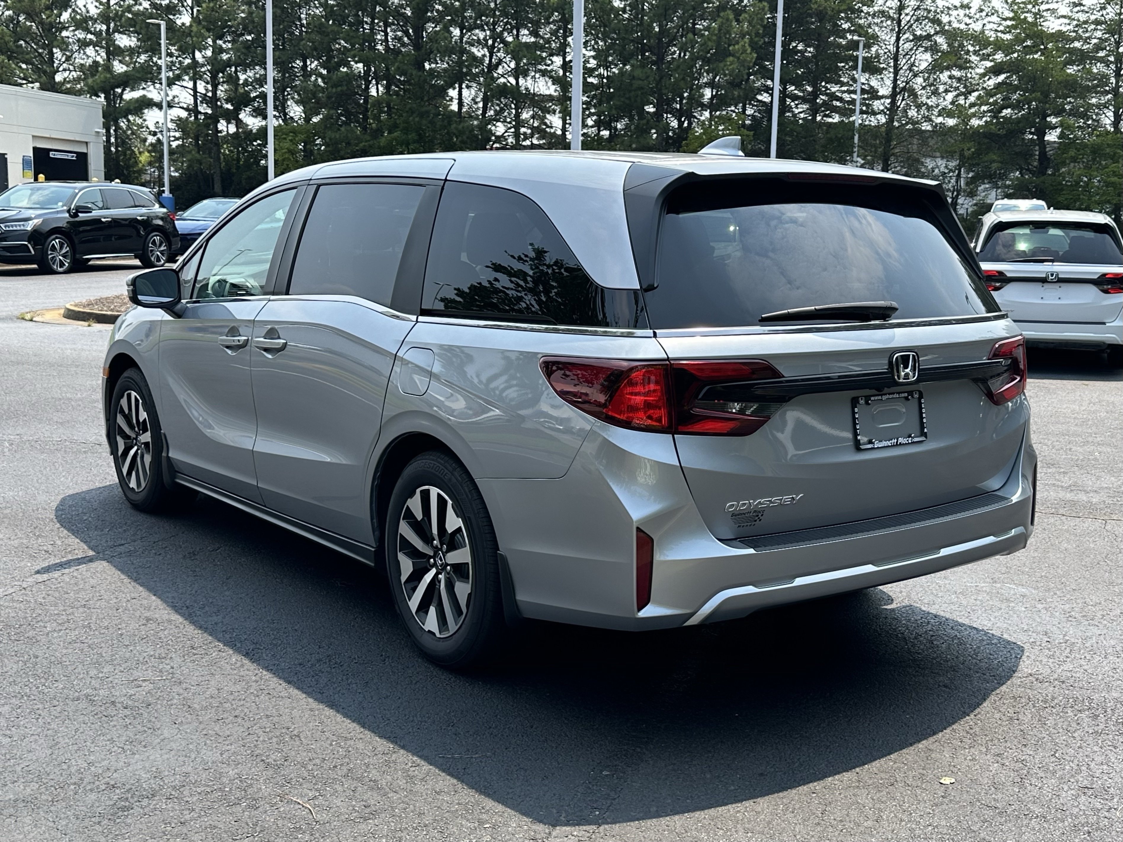Used 2026 Honda Odyssey EX-L image 11