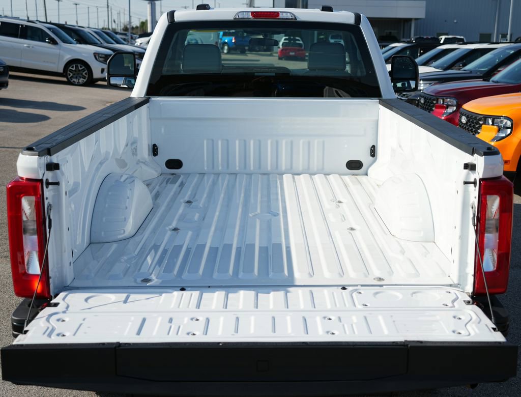 Used 2024 Ford F350 XL w/ Snow Plow/Camper Package image 7