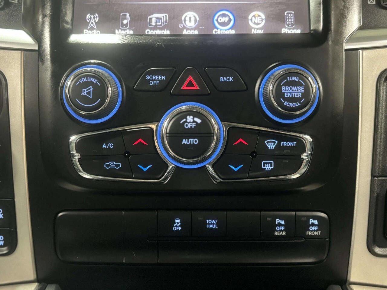 Used 2017 RAM 1500 Big Horn AWD/4WD image 27