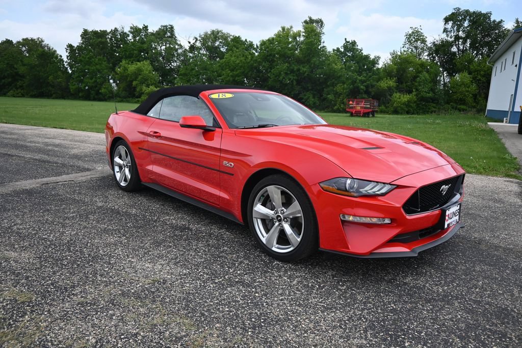 Used 2018 Ford Mustang GT Premium w/ Equipment Group 401A RWD image 10