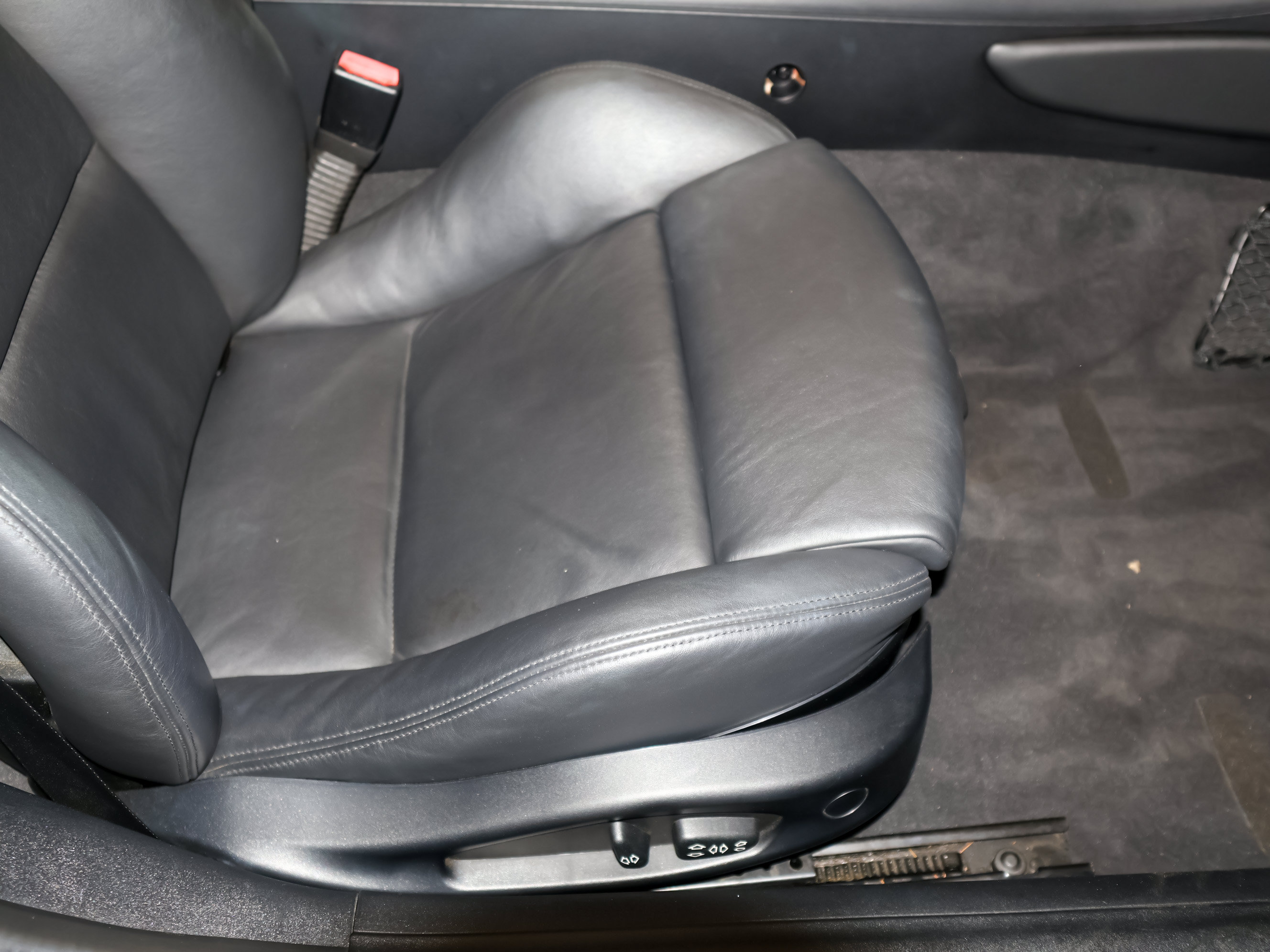 Used 2006 BMW M Roadster RWD image 43