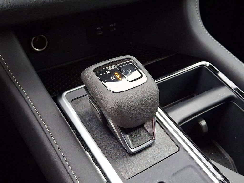 New 2026 Nissan Pathfinder SV AWD/4WD image 8