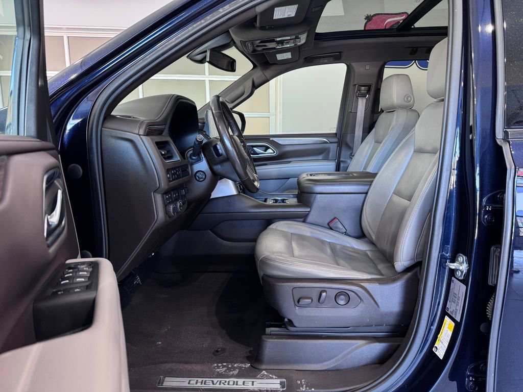 Used 2021 Chevrolet Tahoe Z71 w/ Z71 Signature Package image 11