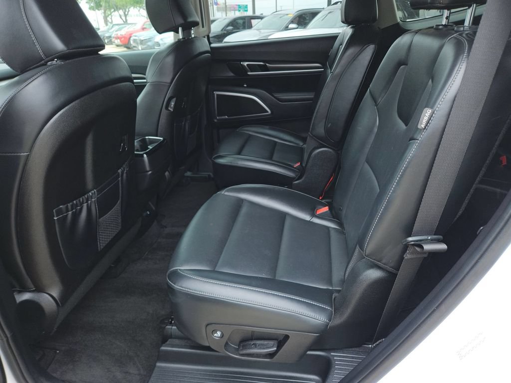 Used 2025 Kia Telluride S FWD image 27