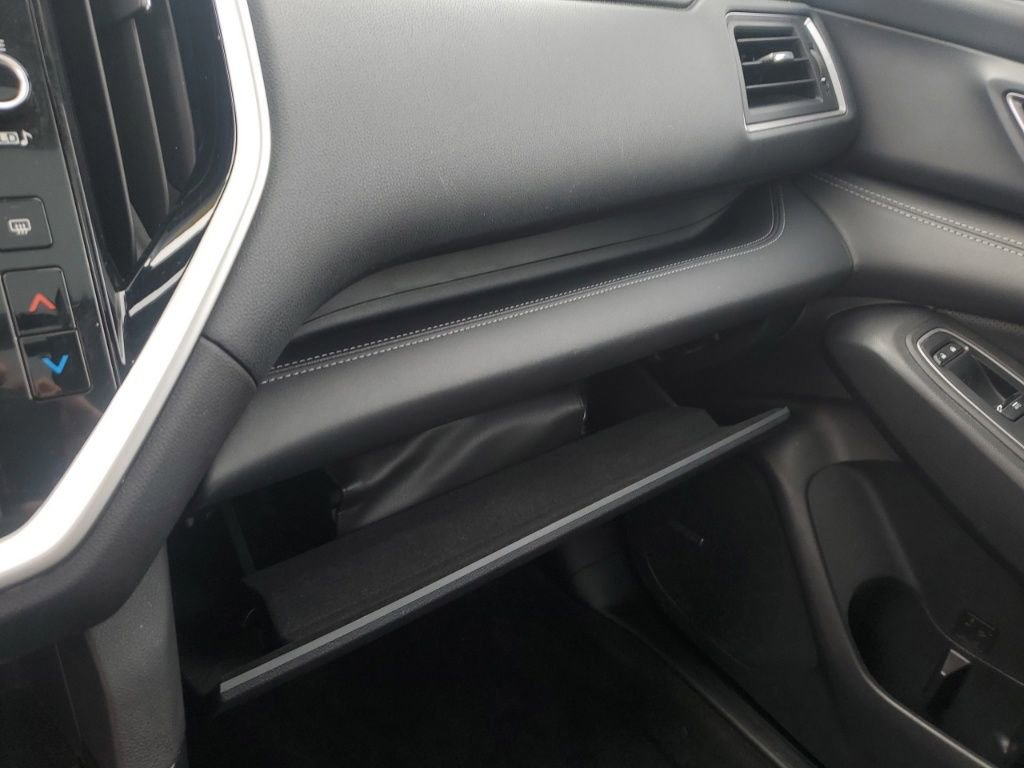 Used 2023 Subaru Ascent Limited w/ Technology Package image 23